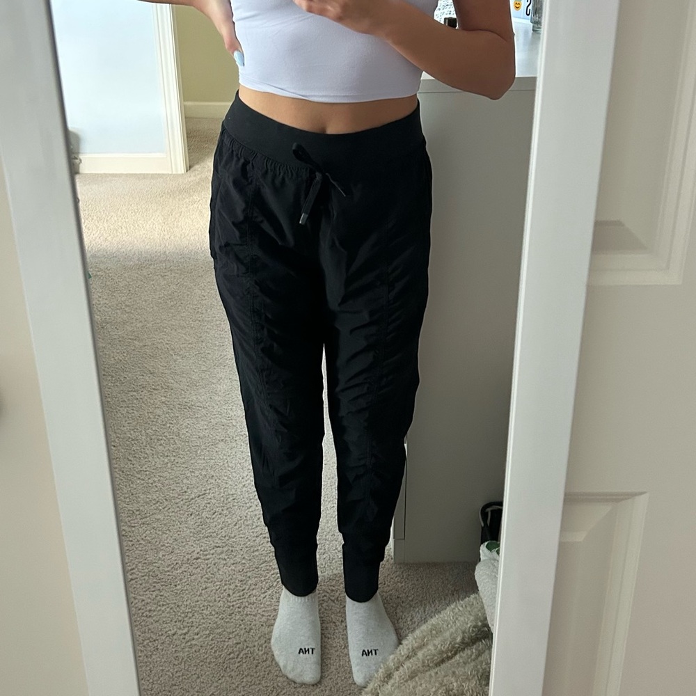 Black Athleta Joggers - Attitude Pant
